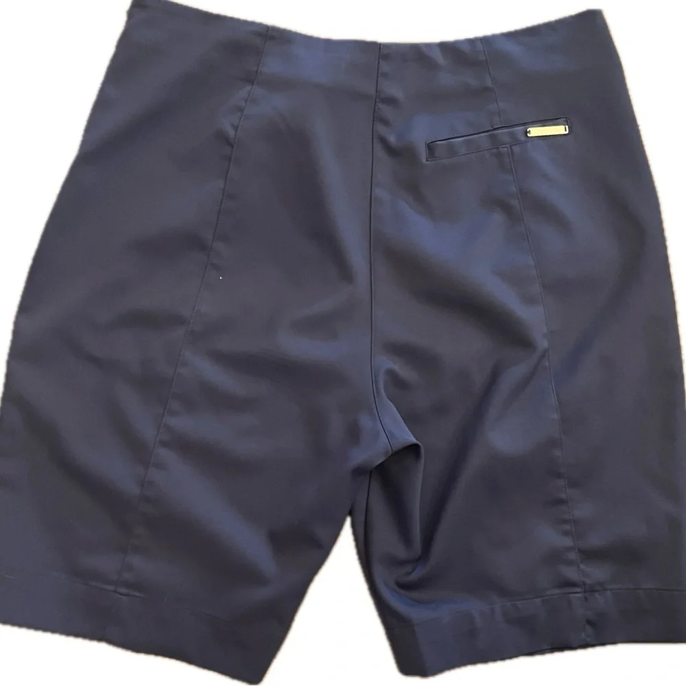 Tail Women's Navy Golf Shorts Size 12 Athletic Activewear with Pintuck Details